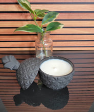 Load image into Gallery viewer, Missus Candle
