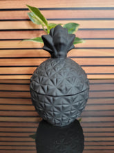 Load image into Gallery viewer, Missus Candle