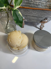 Load image into Gallery viewer, Coconut Pineapple Emulsified Sugar Scrub
