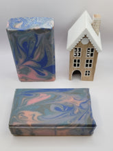 Load image into Gallery viewer, Frost Soap