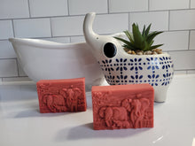 Load image into Gallery viewer, Ellie Soap - Coconut Lime
