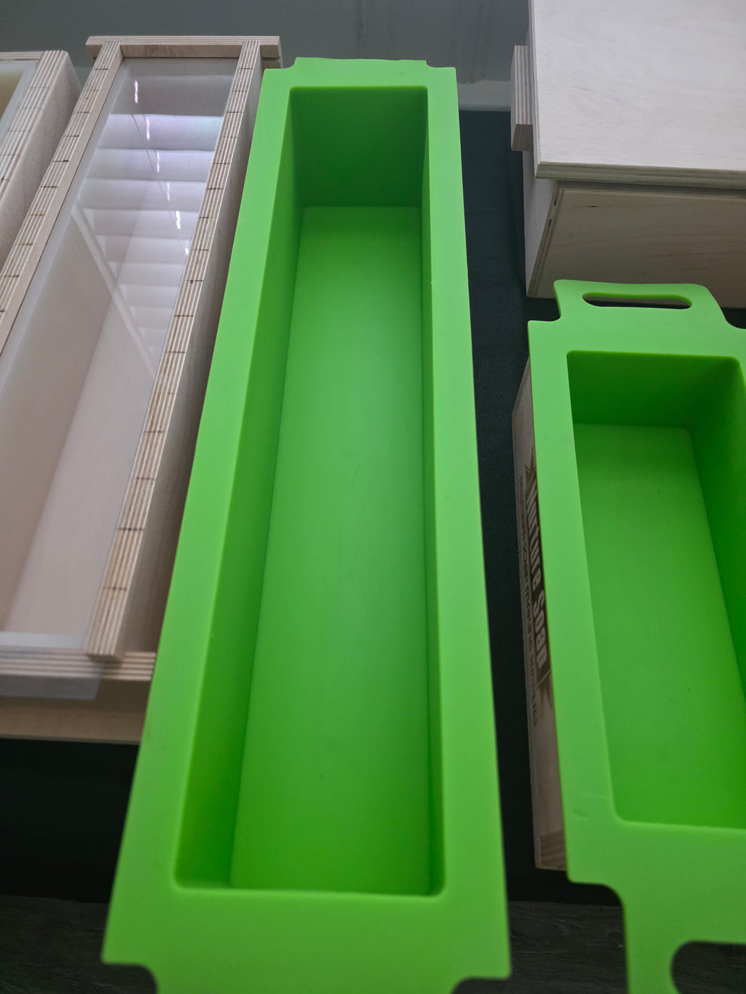 7.5lb Handle Loaf Soap Mold