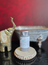 Load image into Gallery viewer, Eff Off Body Lotion
